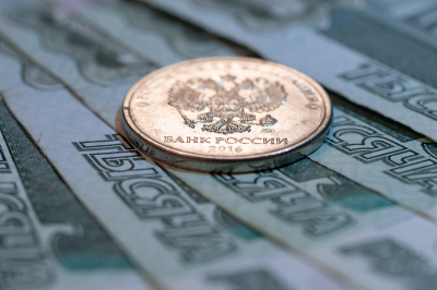 Средняя зарплата в&nbsp;Елабужском районе превысила 200 тысяч рублей