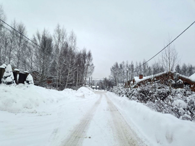 10-летняя школьница погибла, играя в снегу в поселке Красноярского края