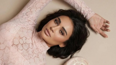 "Мы молимся, чтобы она выжила": концертный директор Асаевой прокомментировал ДТП с ее участием 02/03/2026 &ndash; Новости