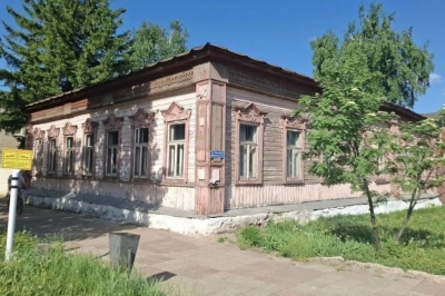 В Тетюшах продают дом купца и борца с пьянством Ашмарина за 1 рубль