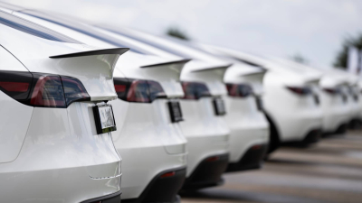 Казахстанцам осталось меньше 100 дней, чтобы ввезти электромобиль без пошлин