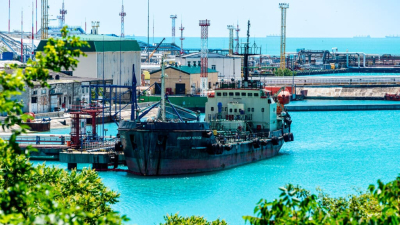Отгрузка казахстанской нефти в российских черноморских портах приостановлена