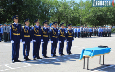 Из-за выпуска молодых лейтенантов в Актобе перекрыли дороги