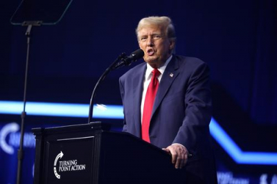 Премьер Пакистана выразил благодарность Трампу за приостановку Project Freedom в Ормузском проливе