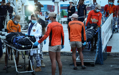 Число жертв крушения парома на Филиппинах выросло до 15 человек