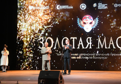 Минниханов стал лауреатом &laquo;Золотой маски&raquo; за поддержку театрального искусства