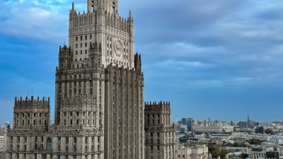 МИД РФ предупредил россиян о рисках задержания в Европе