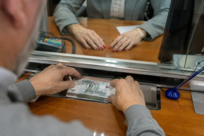 Вместо заморозки вкладов: что могут сделать с деньгами россиян