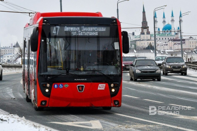 В Казани на фоне снегопадов изменили движение автобусов