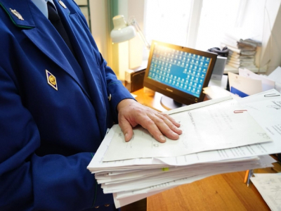 В Атырау более 80 учителей получили свыше 11 миллионов тенге компенсации