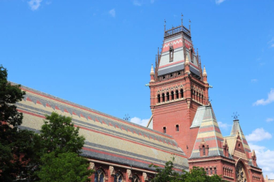 Администрация Трампа пригрозила изъять патенты Гарварда