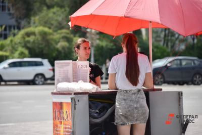 В&nbsp;жару опасно: нутрициолог перечислила продукты, которые ухудшают самочувствие