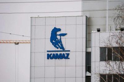&laquo;КАМАЗ&raquo; отменил четырехдневку в июне-июле
