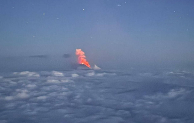 Началось извержение самого высокого и активного вулкана Евразии