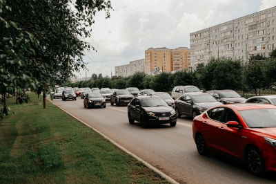 Ремонт главной дорожной артерии Челнов завершат к юбилею города