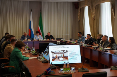 Участники проекта &laquo;Время Героев&raquo; посетили Государственный Совет Татарстана
